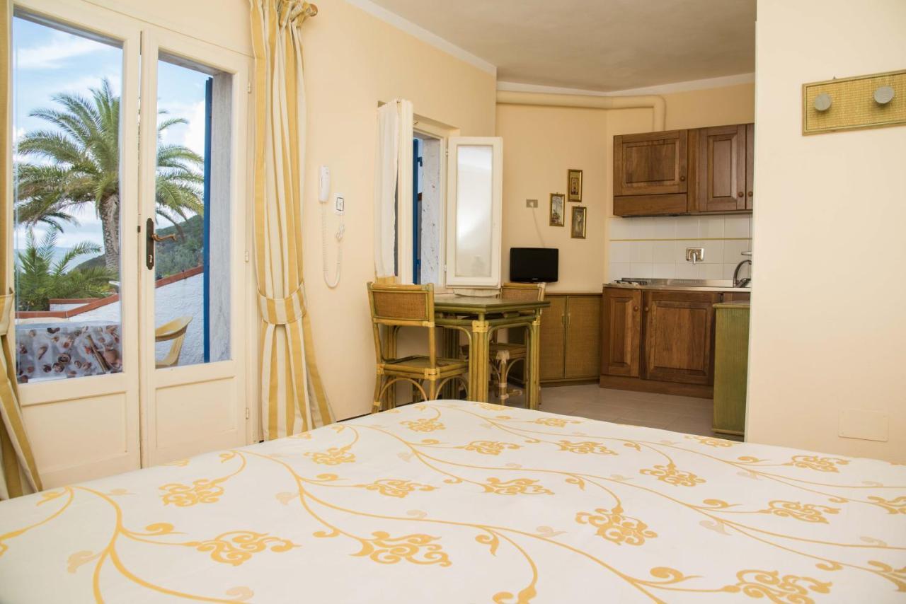 Residential Hotel Villaggio Innamorata Capoliveri  Zewnętrze zdjęcie